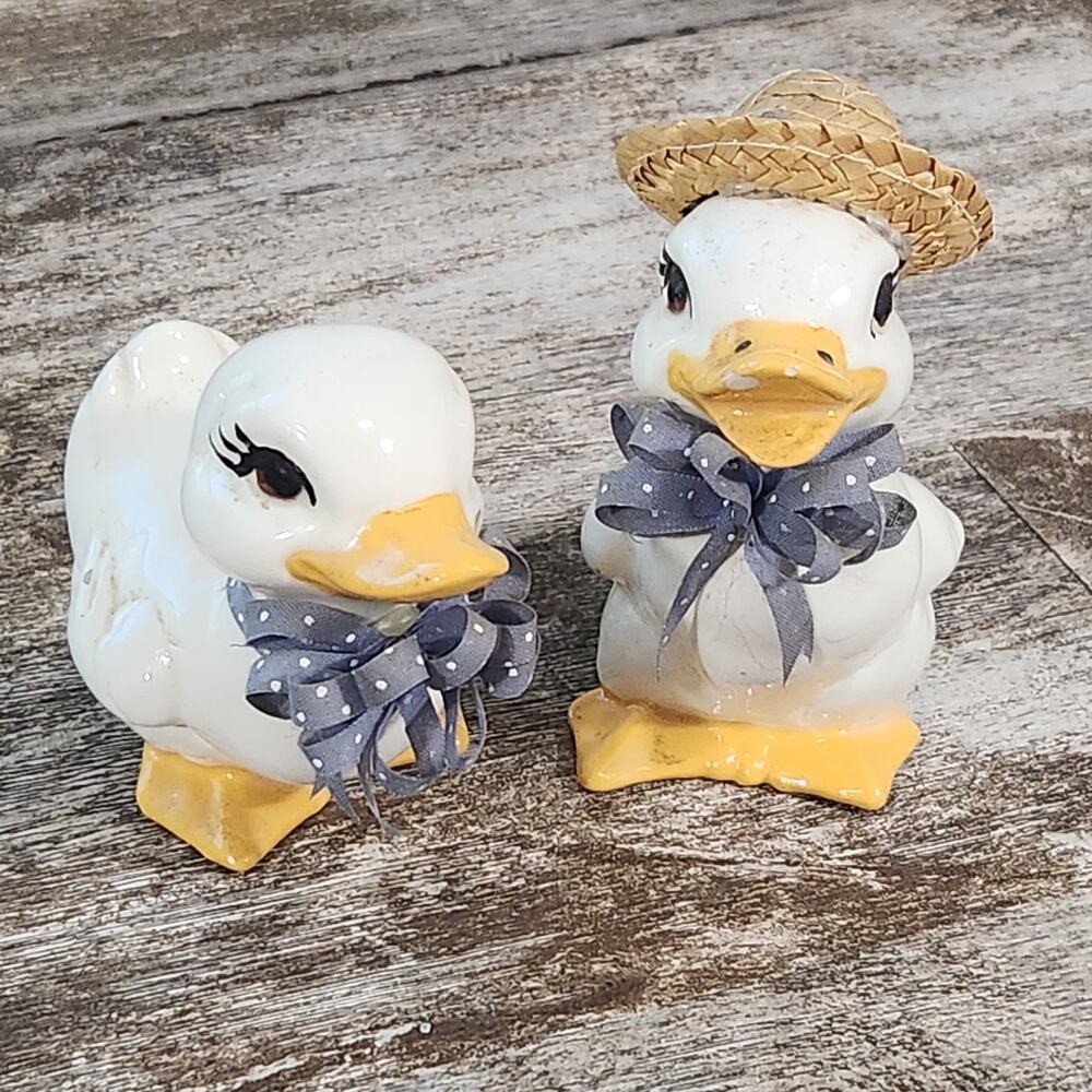 Vintage Ceramic Duck Goose Figurines Pair Straw Hat Bows Farmhouse Cottagecore